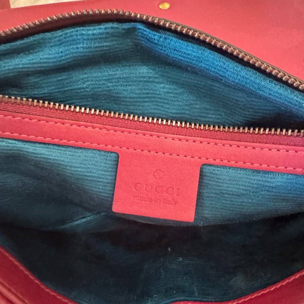 Gucci GG Velvet Marmont Shoulder Bag. Pink/Gold tone hardware - Picture 4 of 12